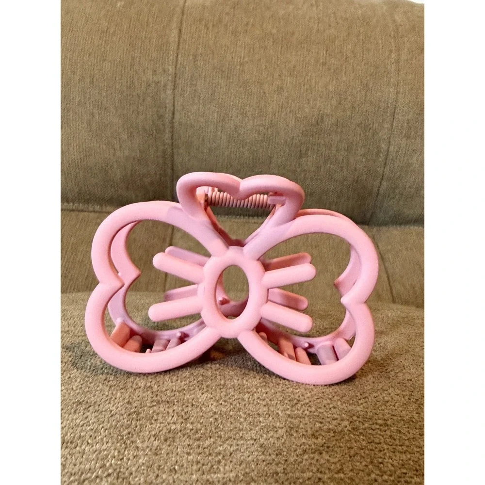Matte Pink Butterfly Heart Hair Claw Clip Large Butterfly Jaw Clip Accessory